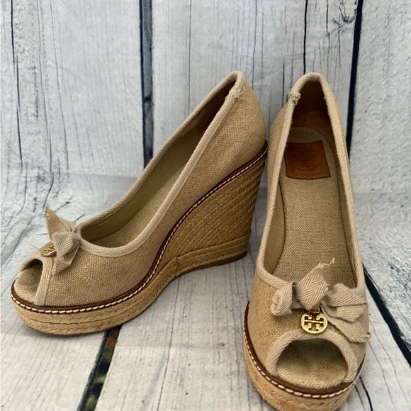 Tory Burch Tan Wedges